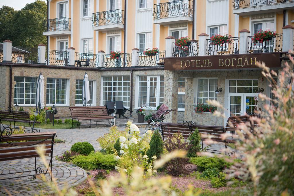 Hotel Bogdan 모르신 외부 사진
